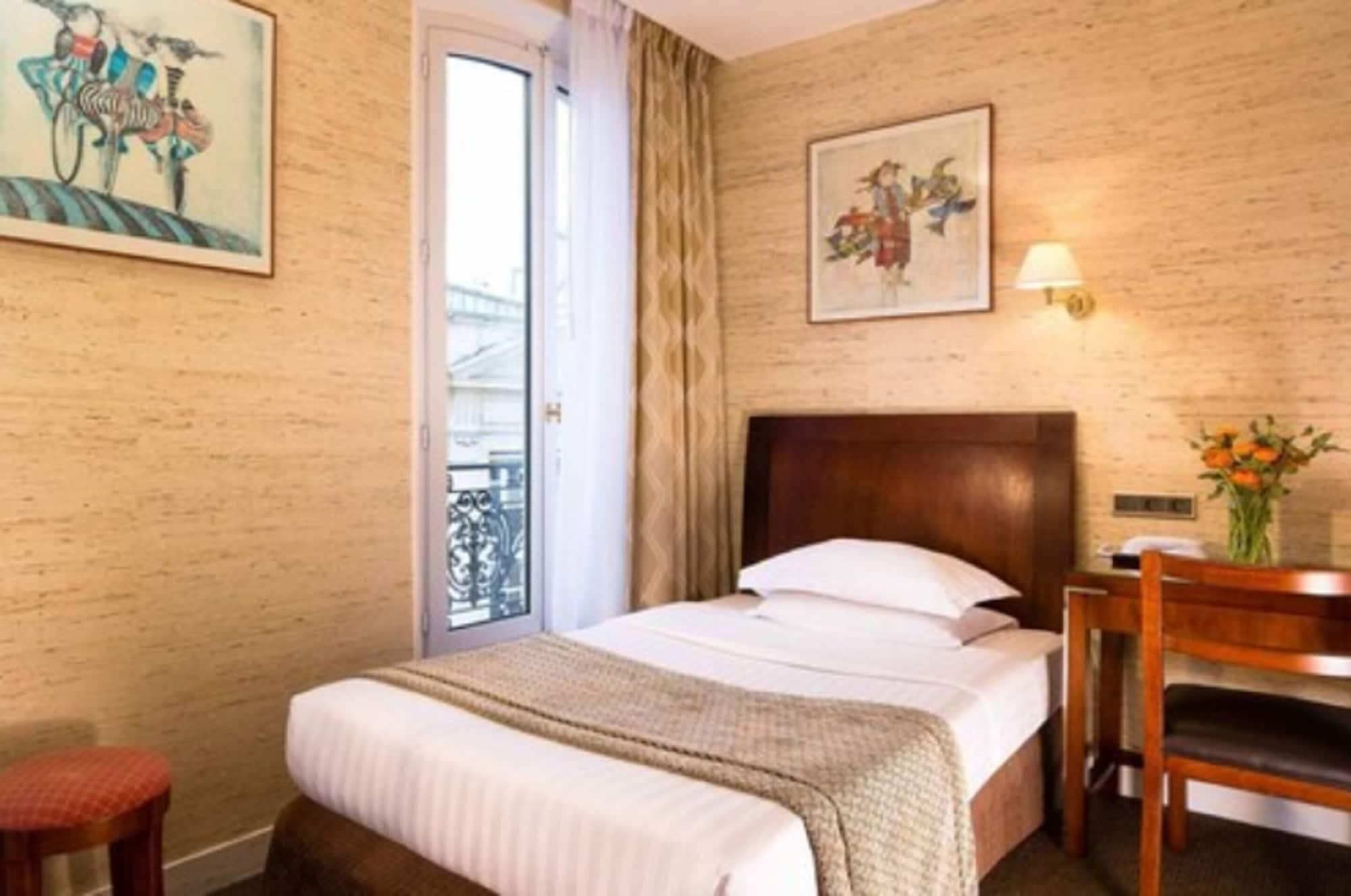 Hotel Delavigne Paris Luaran gambar