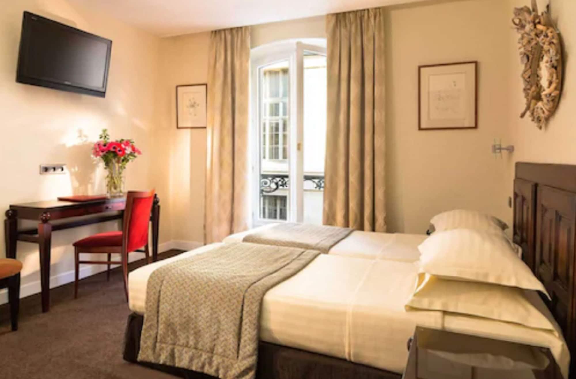 Hotel Delavigne Paris Luaran gambar